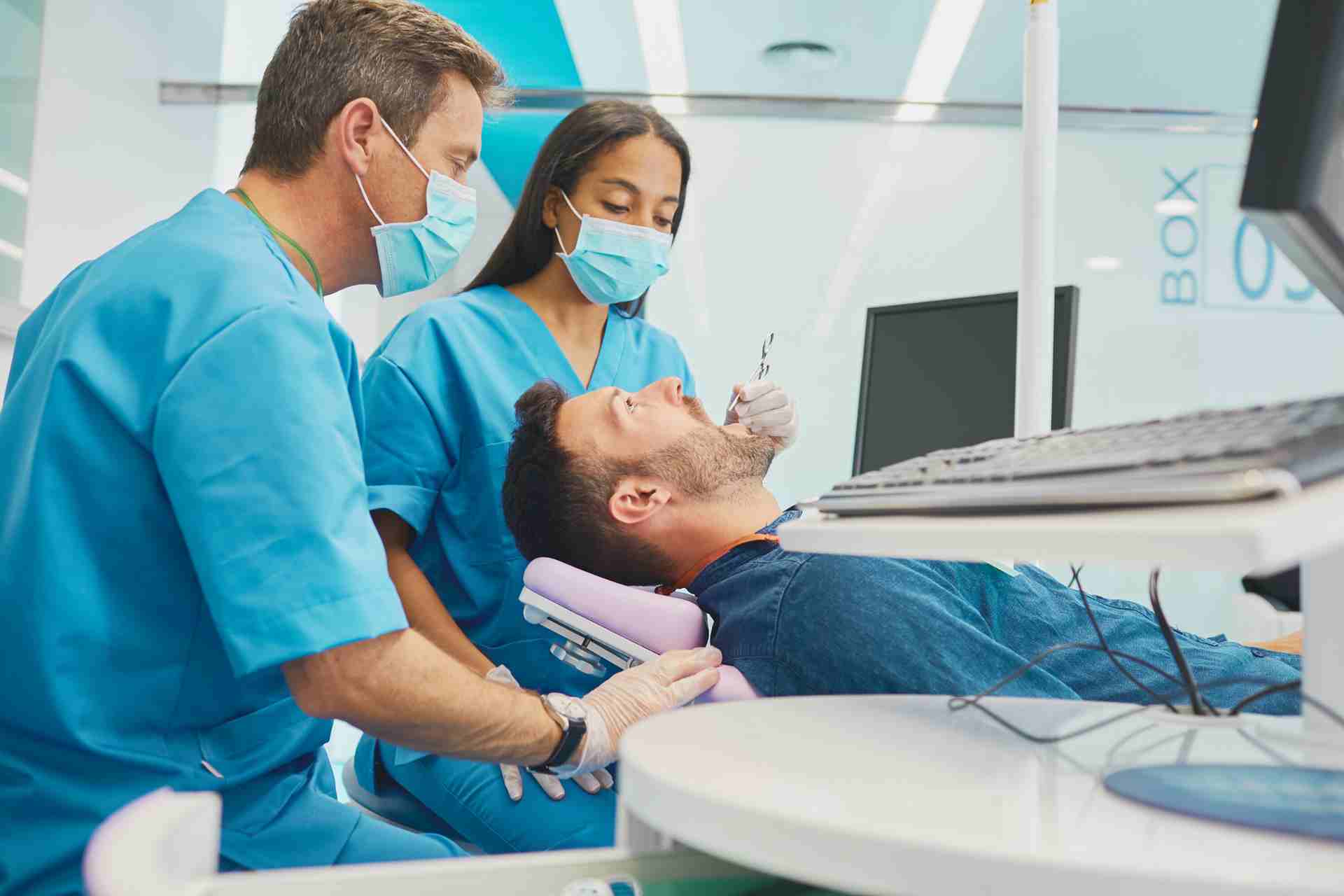 How Many New Patients Per Month For a Dental Practice?